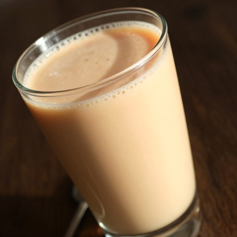 creamy peach protein shake