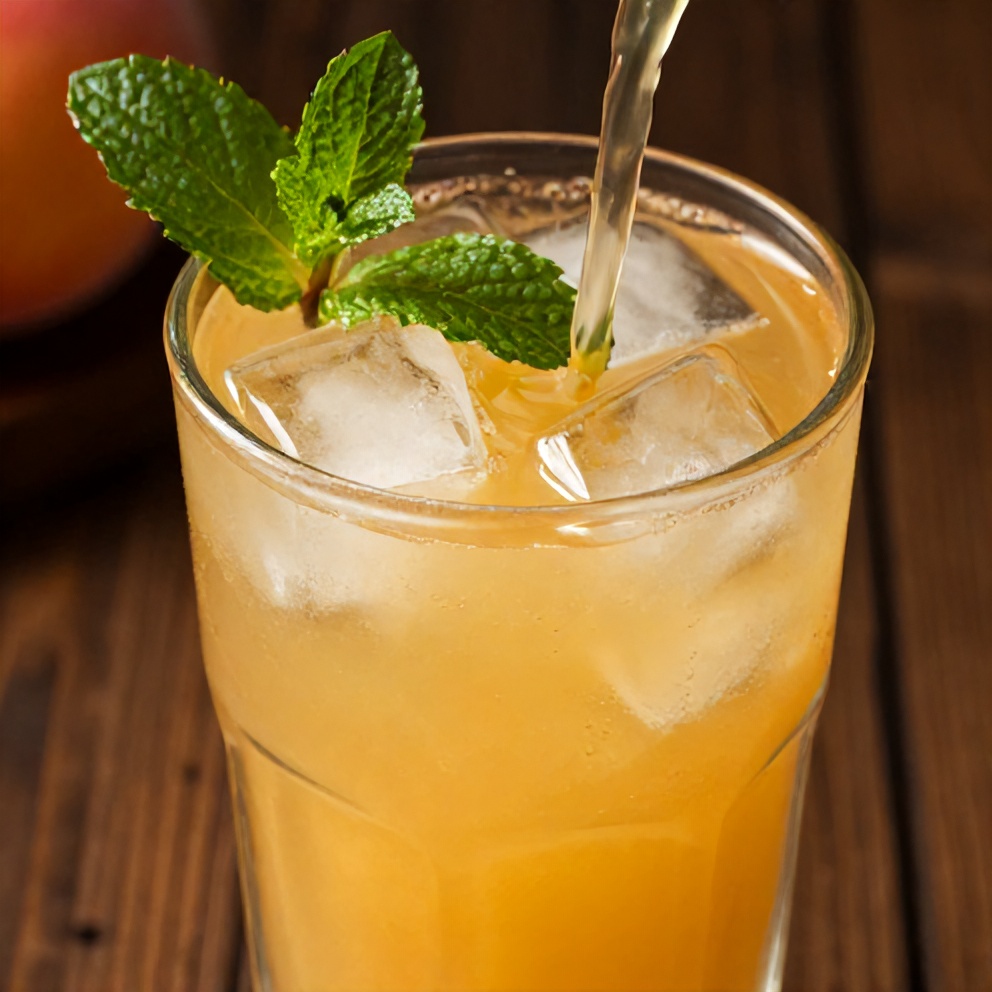 Glass of Peach Ginger Lemonade